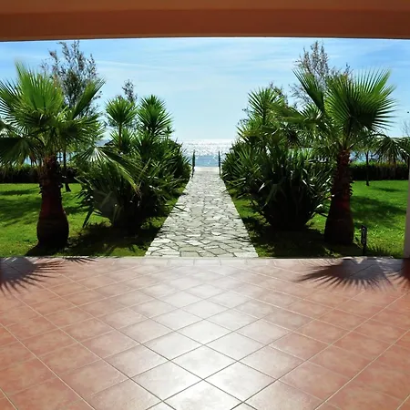 Beachfront Escape In Corsica * San-Nicolao